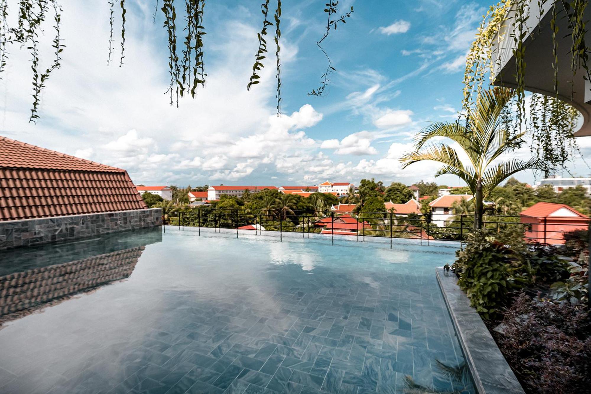 Sarai And Wander Hotel Siem Reap Exterior photo
